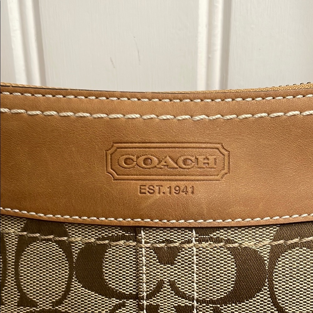 Coach Brown and Tan Crossbody Bag with Signature Style - Picture 2 of 11